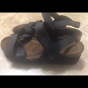 Ladies Sandals by Spring Step size 8/38. Use-clean